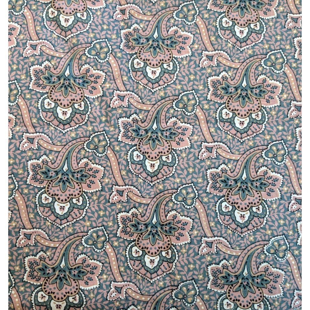 3.6 yards Vintage Screen Printed Paisley Blue Pink Quilting Fabric 46''